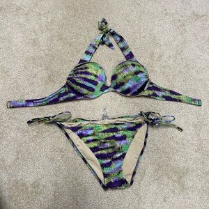 Bombshell VS Bikini set